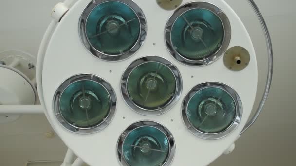 Medical ceiling lamp in operating room — Stock Video