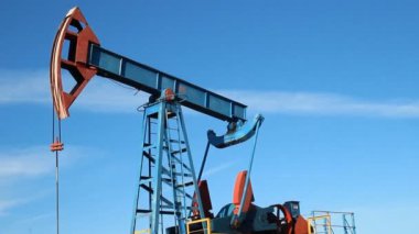 petrol üretimi. Yağ pompaları