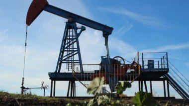 petrol üretimi. Yağ pompaları