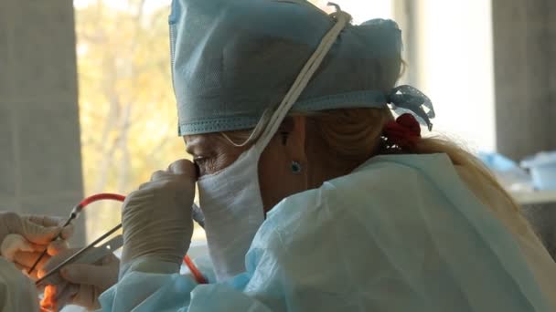 Операція. Хірургічні таблиці. імплантації. Росія — стокове відео