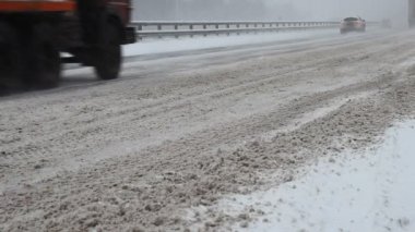 Kış otoyol. kar