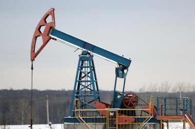 Kış petrol üretimi. Yağ pompaları