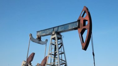 Kış petrol üretimi. Yağ pompaları