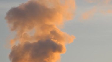 gün batımında duman