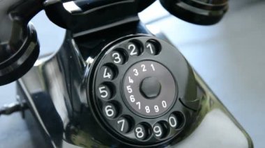 Vintage siyah telefon. adam aramalar