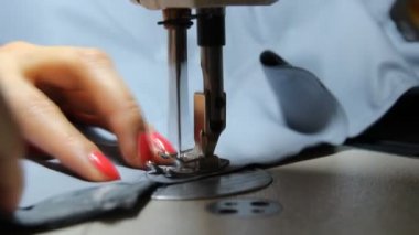 İş ve Sanayi (profesyonel) dikiş makinesi