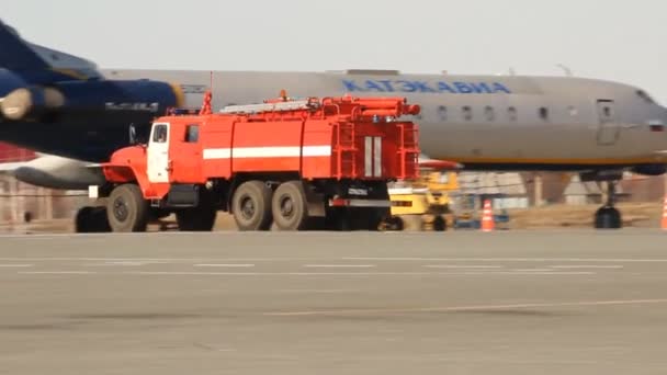 Emergencia en el aeropuerto — Vídeos de Stock