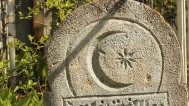 Müslüman mezarlığı. mezar taşı, sembol