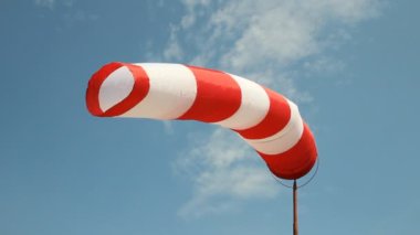 Havaalanı Rüzgar gülü