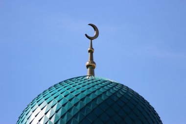 caminin arka planda gökyüzü. islam