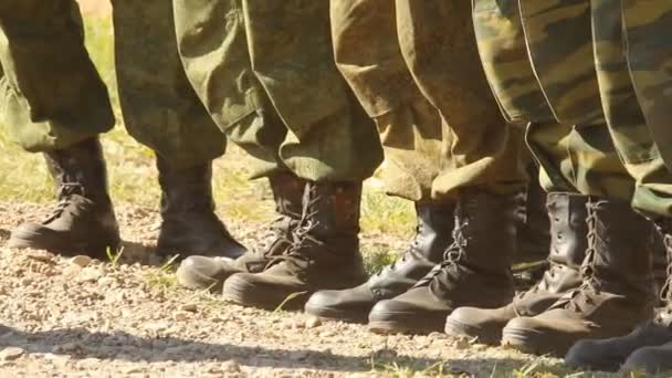 Rus Ordusu askerleri alanında — Stok video