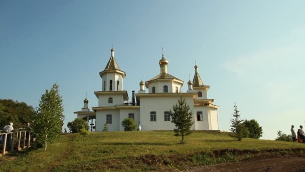 Igreja ortodoxa russa — Vídeo de Stock