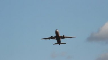 Ufa, Rusya Federasyonu - 14 Temmuz: airbus a-321, havayolu Aeroflot'un kurulu ufa havaalanında kapalı vp-bwo alır