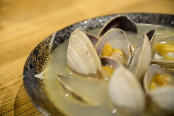 Amêijoa cozida com sopa no estilo Japonês3 — Fotografia de Stock