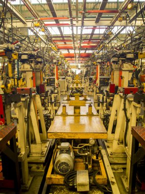 Samutprakarn, Tayland - marka araba o için 1 Kasım montaj hattı