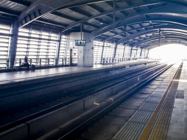 Tren station3 izlemek