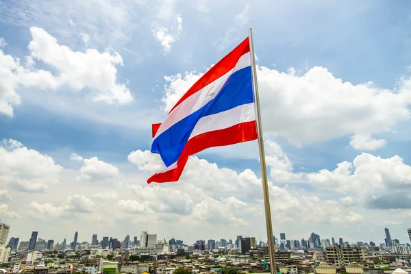 Bandera de Tailandia con cielo nublado3 — Foto de Stock