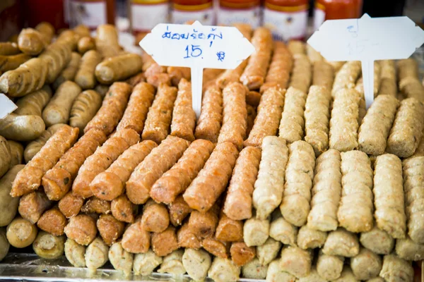 Rollo de camarones fritos para la venta 15 baht por pieza —  Fotos de Stock