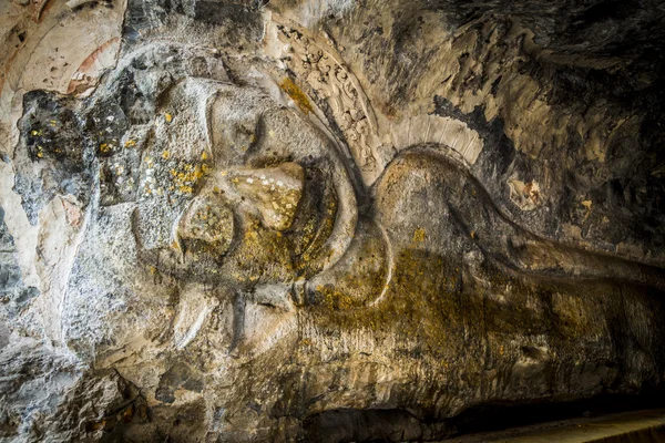 Buddha molding art on stone wall in Thai style3 — Stock Photo, Image