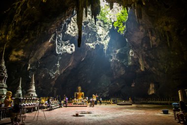 Buda heykeli thailand1 Mağarası