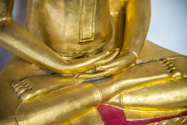 Hand av gyllene buddha statue3 — Stockfoto