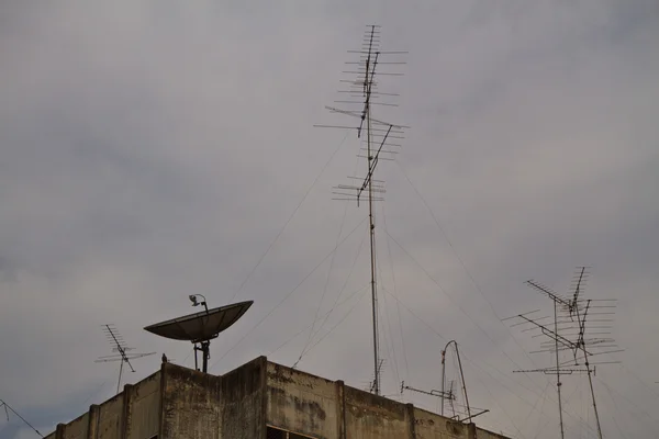 Antena satélite — Fotografia de Stock