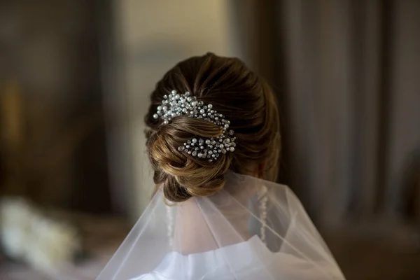 Menyasszony Gyönyörű Frizurával — Stock Fotó