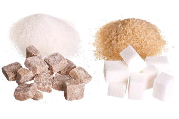 Beyaz ve kahverengi şeker üzerine beyaz izole — Stok fotoğraf