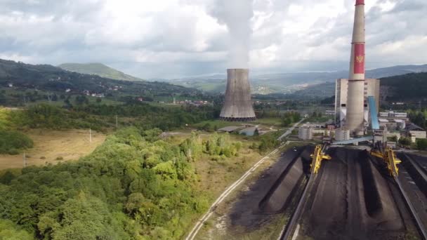 Nuclear power plant from drone — Stockvideo