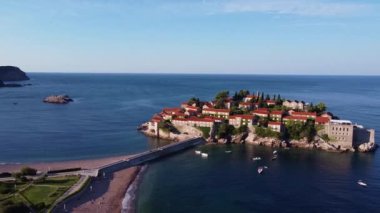 Güney Avrupa sahillerindeki güzel ada İHA 'dan