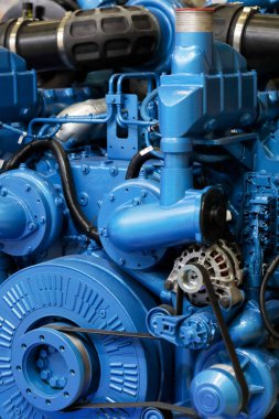 Güç üretimi dizel motorları kapatın. Seçici odak.