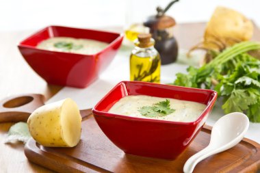 patates çorbası ile Somon
