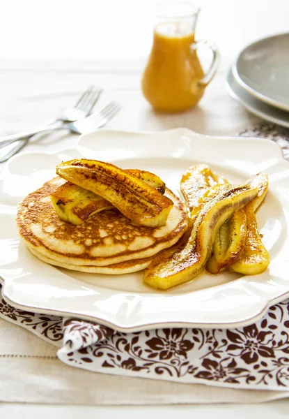 Pancake with banana — Stock Photo, Image