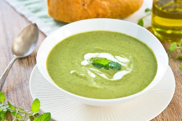 Green pea and celery soup — Stock Image Green pea and celery soup Stock Image