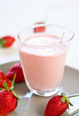 Çilekli Smoothie
