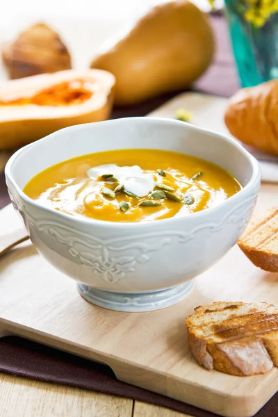 Butternut squash soup — Stock Photo, Image