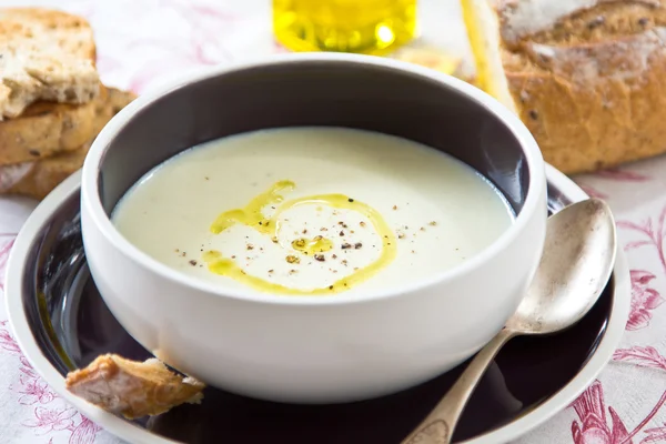 Blumenkohlsuppe — Stockfoto