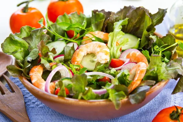 Prawn salad — Stock Photo, Image