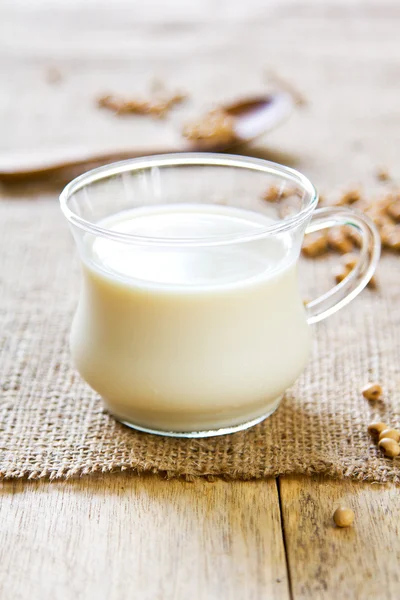 Соевое молоко — стоковое фото