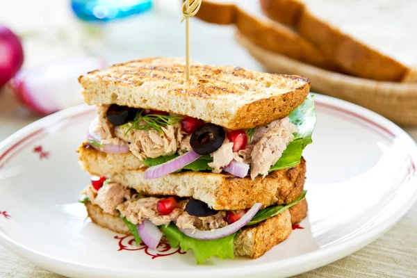 Sandwich de atún — Foto de Stock