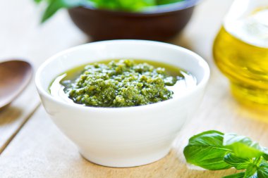 Cenova pesto