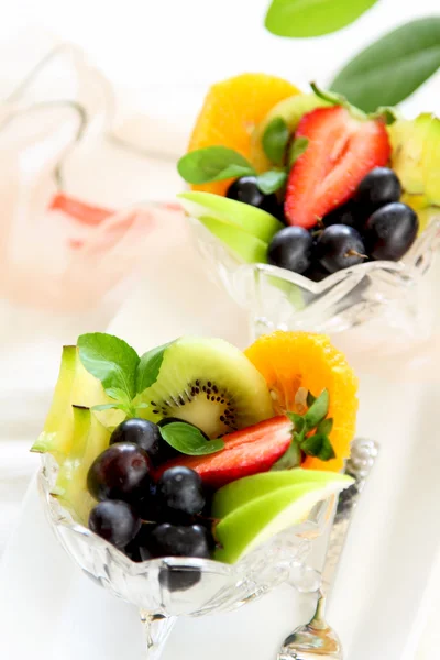 Healthy Fruit salad — Stock Photo, Image