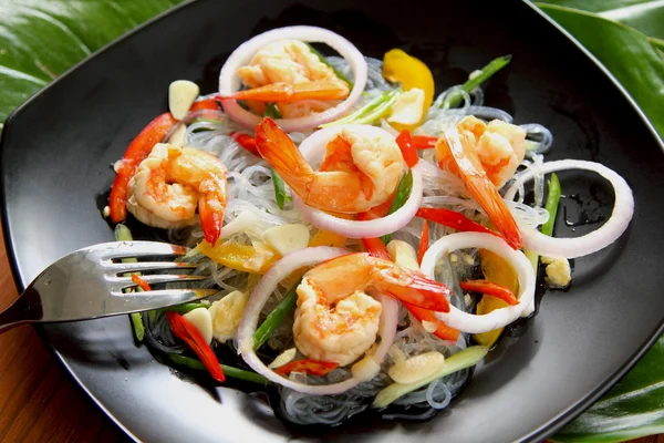 Salada vermicelli azeda e picante com camarão — Fotografia de Stock