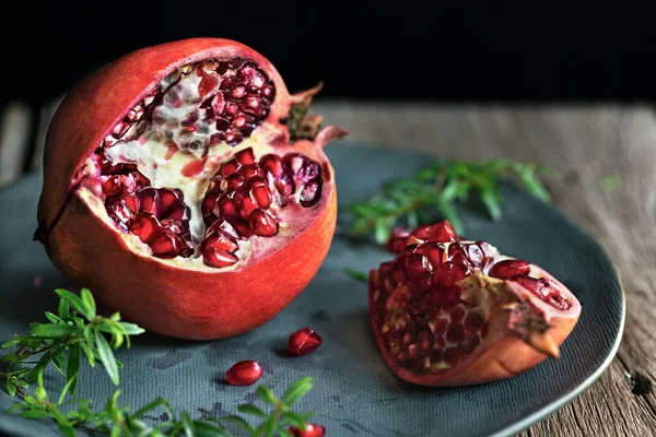 Aubergine Med Morot Paprika Och Körsbärstomater Stuvning Stockfoto