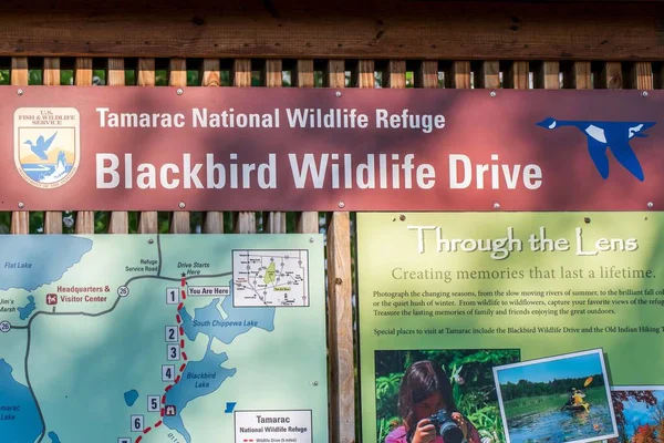 タマラック国立野生生物保護区 2021年6月28日 保全公園の入口にウェルカム看板 — ストック写真