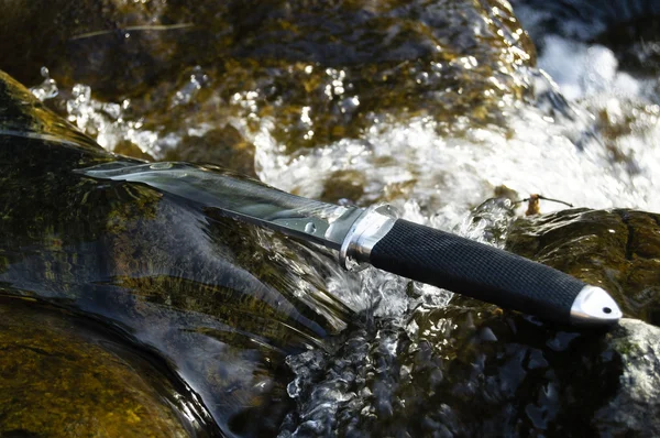 Tanto knife in water — Stock Photo, Image