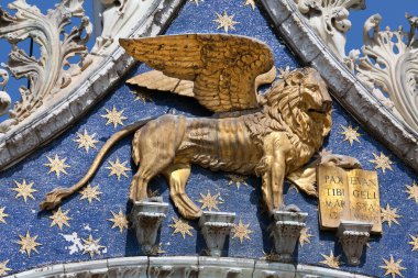 st mark aslan