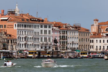 Venedik Palazzoları