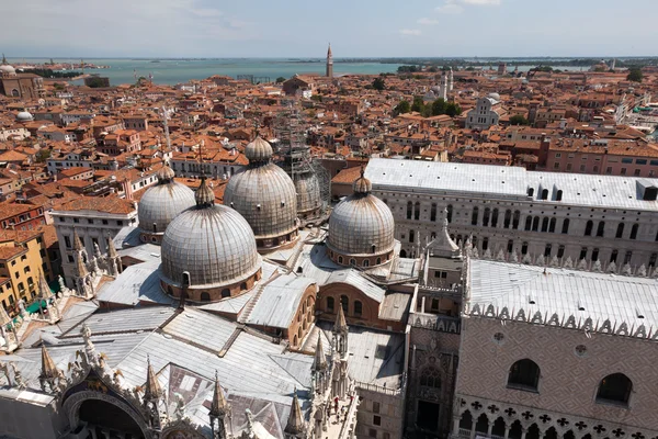 Bazilika san marco v Benátkách, Itálie — Stock fotografie