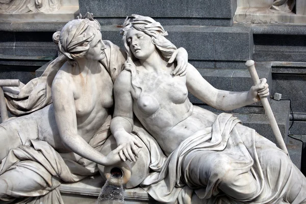 Statues in the Athena Fountain — Stok fotoğraf